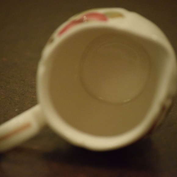 Noritake Fruit Canyon Creamer - Picture 5 of 5